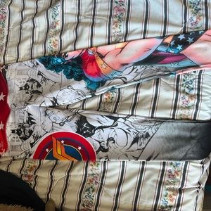 Wonder Woman Leggings